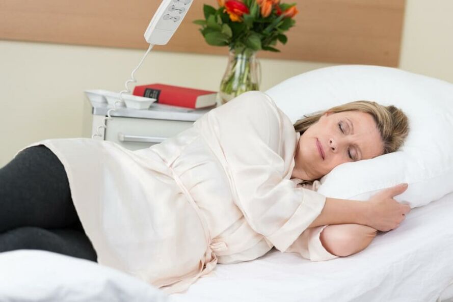 Bij een verergering van cervicale osteochondrose is het belangrijk dat de patiënt voor rust zorgt