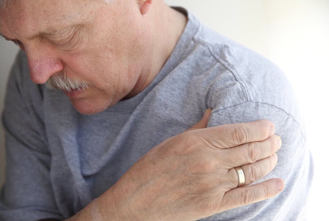 schouderpijn als gevolg van artritis